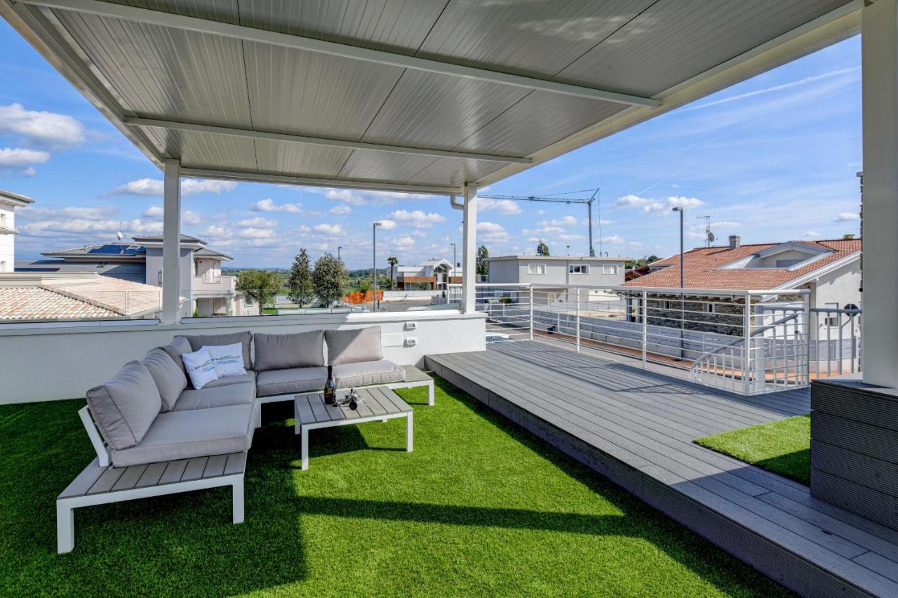 Villette Dolci Luxury Homes Peschiera del Garda Exterior photo